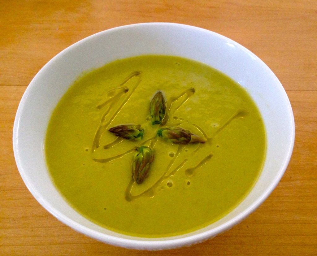 Cream of asparagus soup