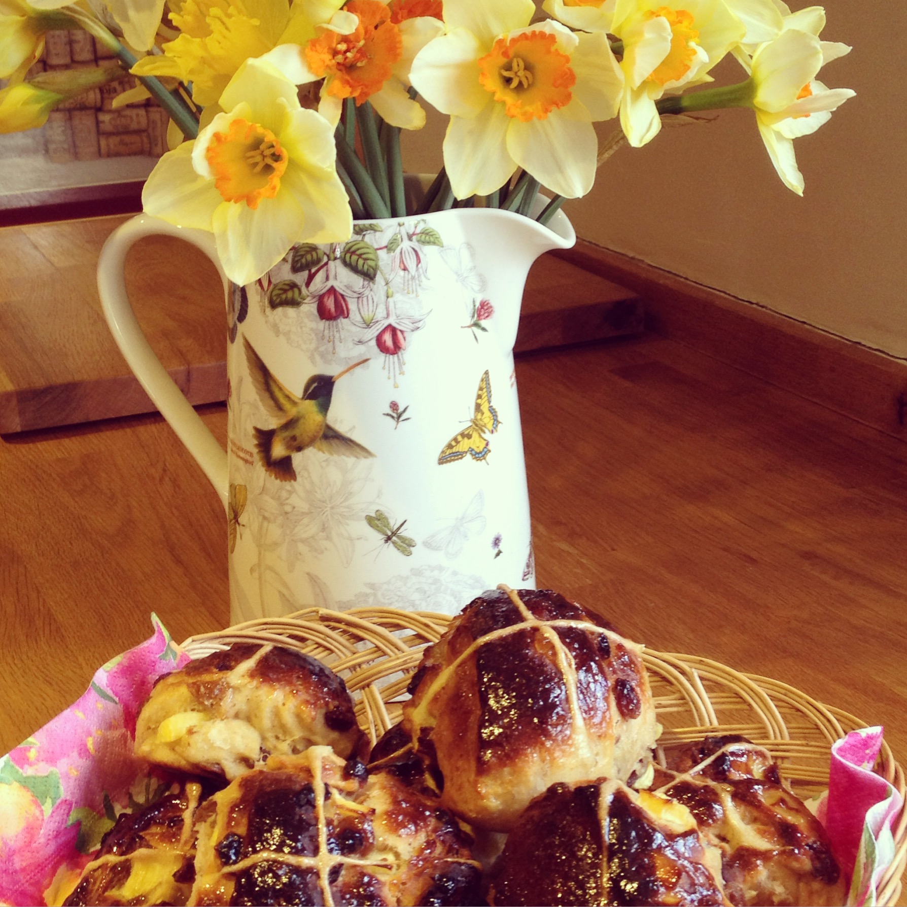 Apple & Ginger Hot Cross Buns