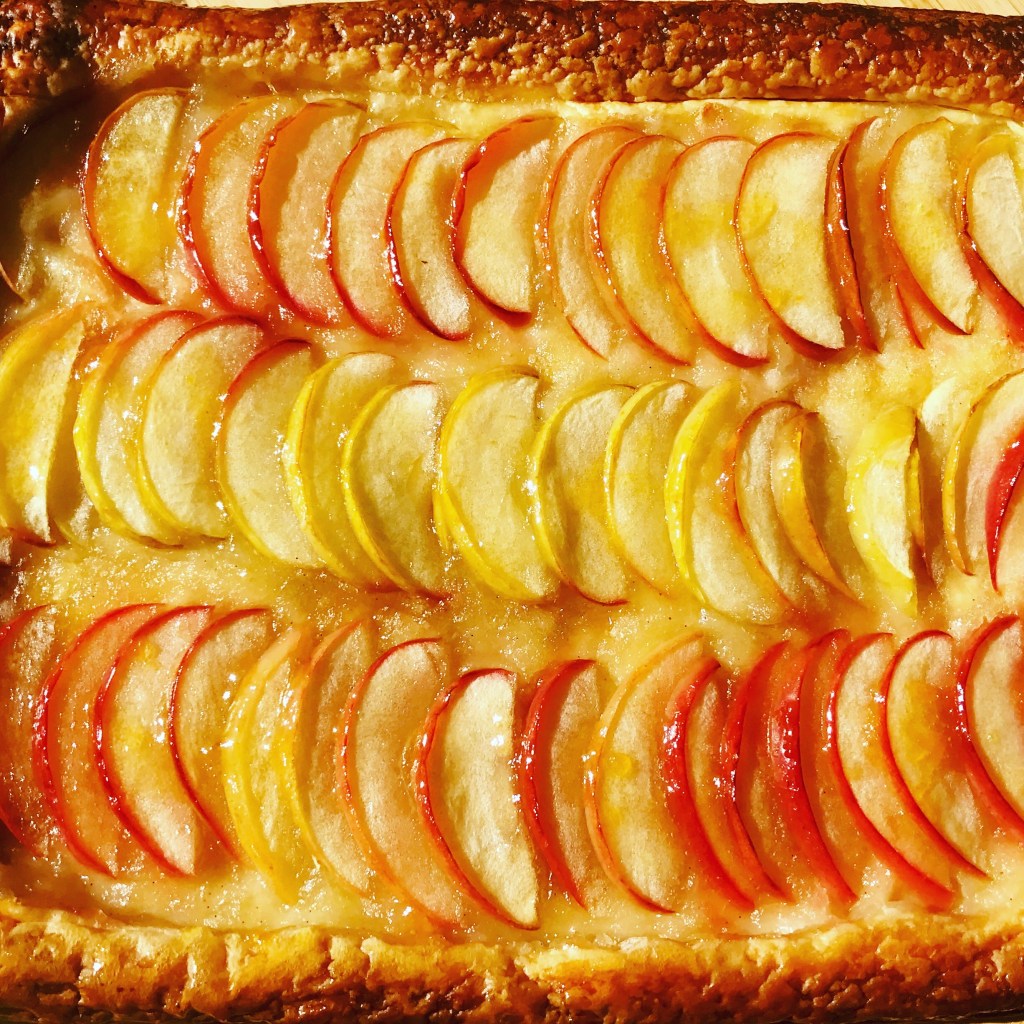 APPLE TART