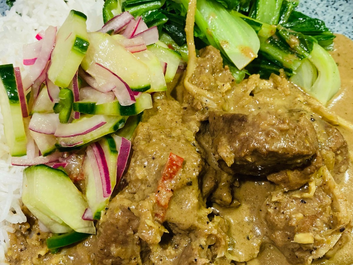 Beef rendang with cucumber, onion and lime relish | Pigeon Cottage Kitchen