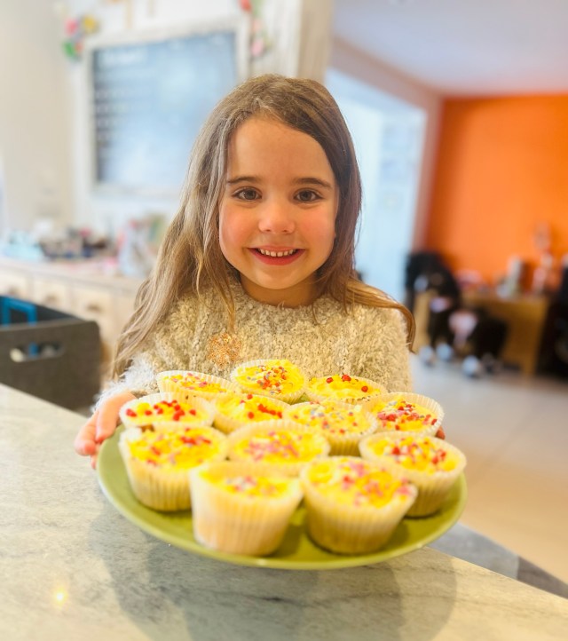 Emsie's vanilla cup cakes